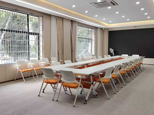 會議桌